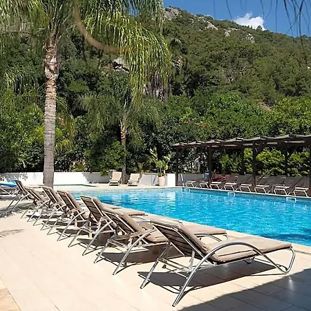 Cirali Hotel 3*