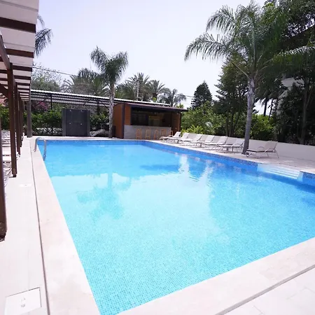 ホテル Cirali Hotel